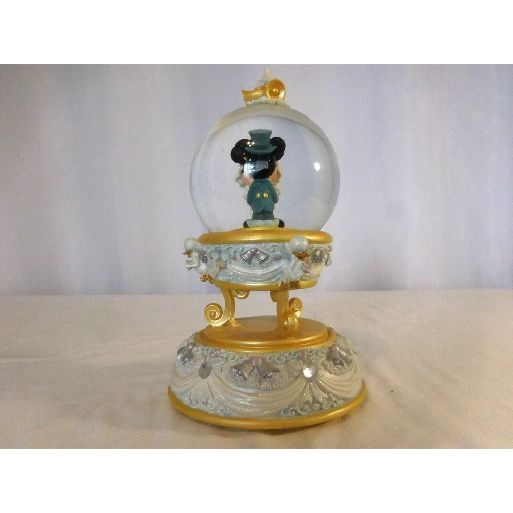 Disney Mickey Top hat and Minnie Mouse Wedding Snowglobe Snow globe